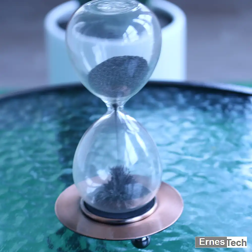 Timeless Magnetic Hourglass Decorative Sand with Iron Base for Desk